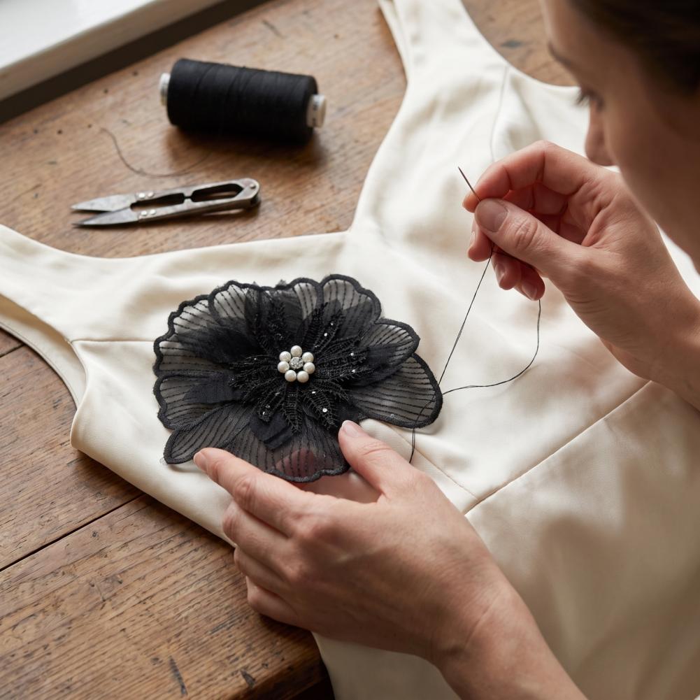 Aplique de bordado com flor de - Applique Patch Flower avaliação e preço